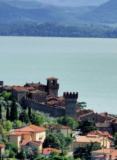 Hot Air Ballooning over lake Trasimeno by Relais Borgo Torale - Passignano Lake Trasimeno Umbria Italy